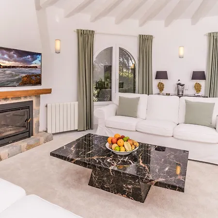Casa Sundial Villa